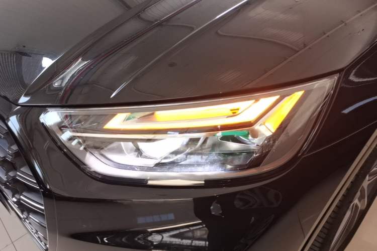 Used Audi Q5L 2022 Updated 45T Luxury Dynamic Version Left Front Headlight
