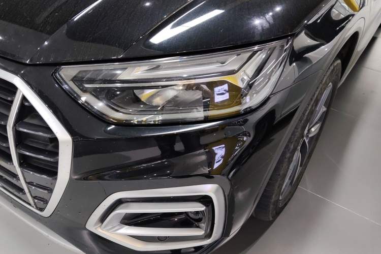 Used Audi Q5L 2022 Updated Version 40T Luxury Elegant Edition Left Front Headlight
