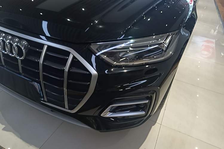 Used Audi Q5L 2022 45T Luxury Elegant Model Left Front Headlight