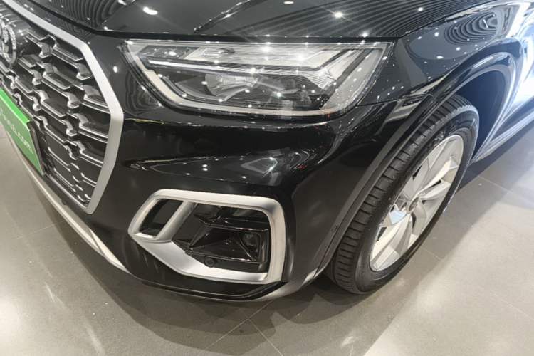 Used Audi Q5L 2022 Updated 40T Luxury Dynamic Edition Left Front Headlight