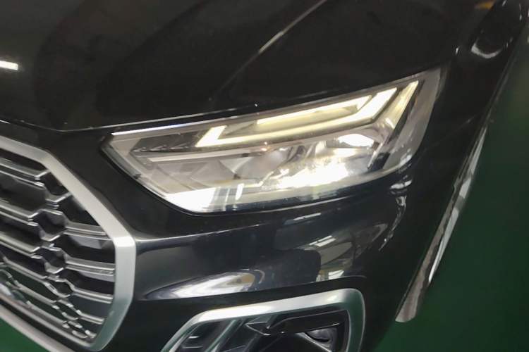 Used Audi Q5L 2022 Updated 40T Luxury Dynamic Edition Left Front Headlight