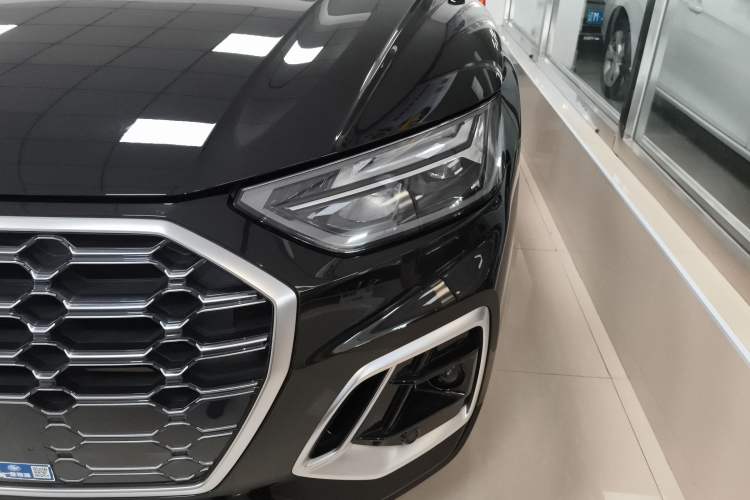 Used Audi Q5L 2022 40T Luxury Dynamic Model Left Front Headlight