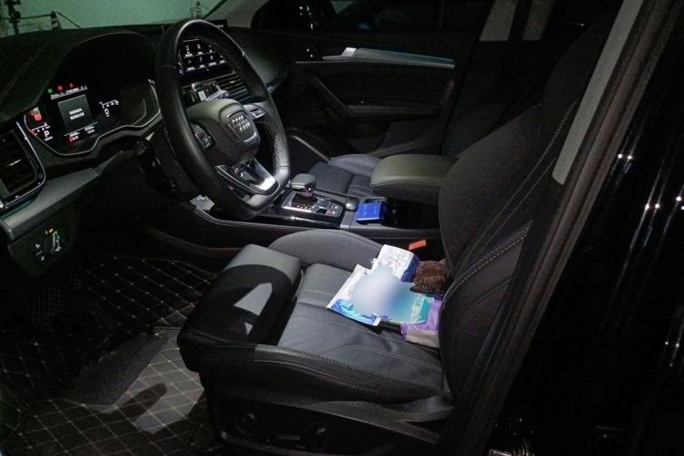 Used Audi Q5L 2022 Updated 40T Luxury Dynamic Edition Left Front Seat