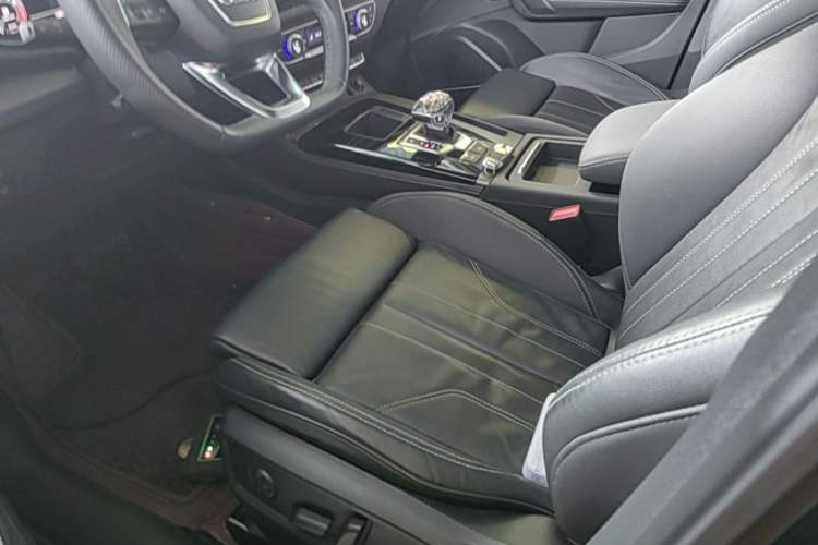 Used Audi Q5L 2022 45T Luxury Dynamic Model Left Front Seat
