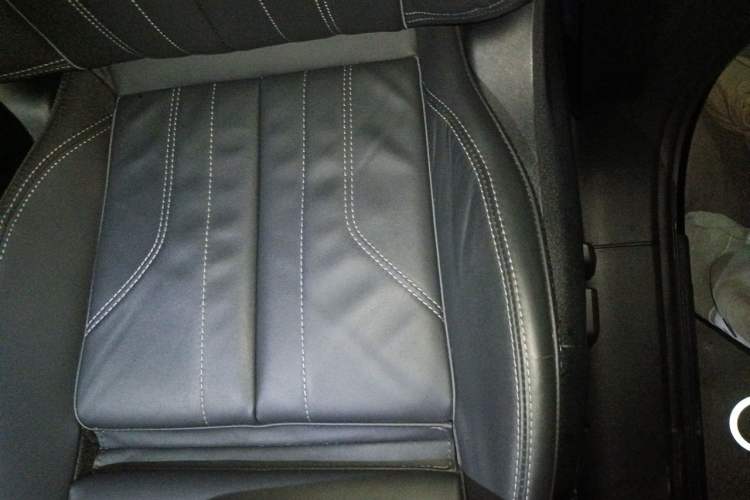 Used Audi Q5L 2022 Updated 40T Luxury Dynamic Edition Left Front Seat