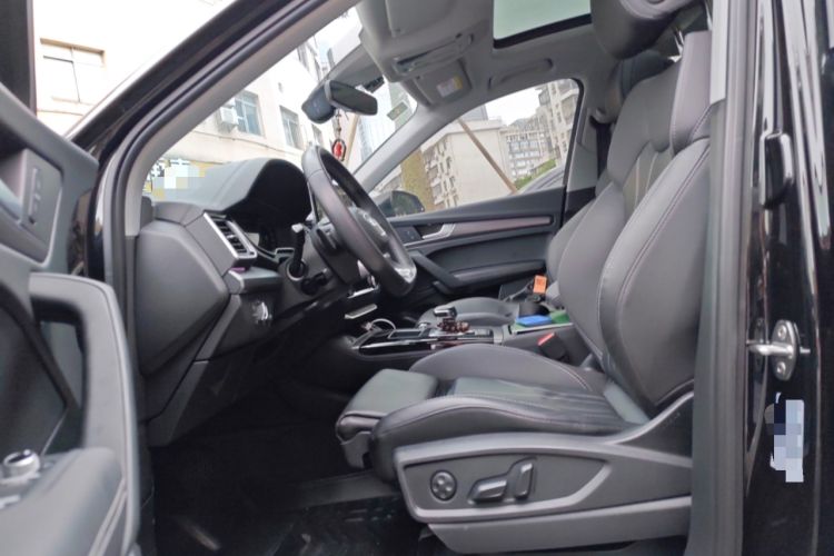 Used Audi Q5L 2022 Updated 40T Luxury Dynamic Edition Left Front Seat
