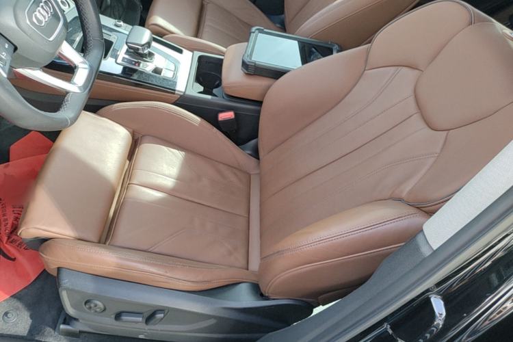 Used Audi Q5L 2022 40T Luxury Dynamic Model Left Front Seat