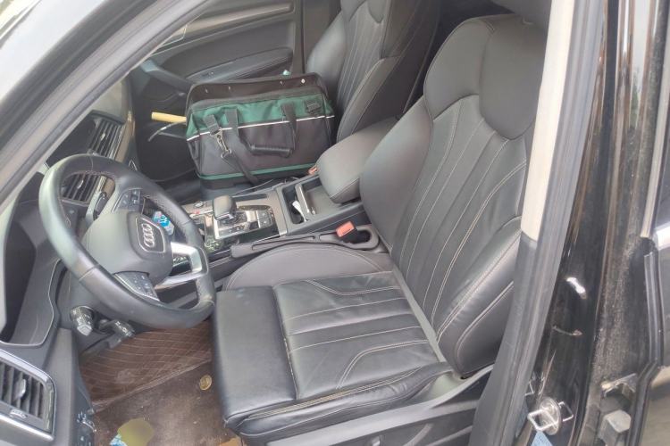 Used Audi Q5L 2022 40T Fashionable and Dynamic Model Left Front Seat