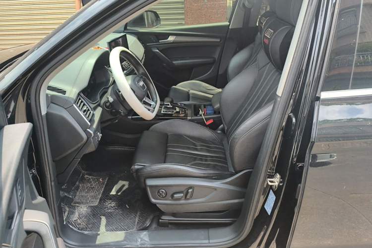 Used Audi Q5L 2022 40T Luxury Dynamic Model Left Front Seat
