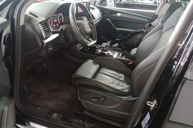 Used Audi Q5L 2022 Updated 40T Luxury Dynamic Edition Left Front Seat