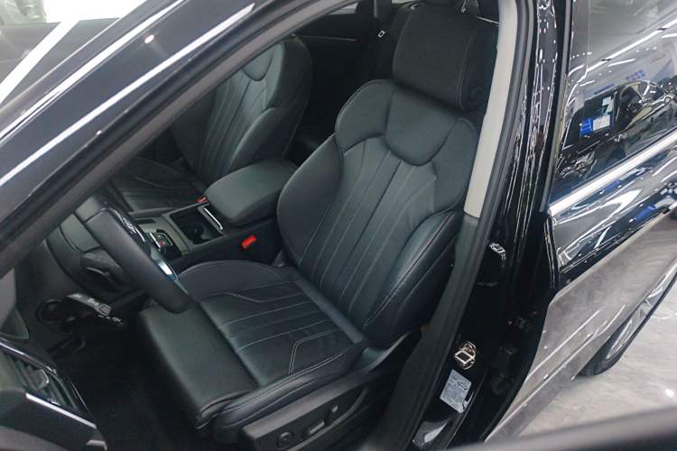 Used Audi Q5L 2022 Updated 40T Luxury Dynamic Edition Left Front Seat