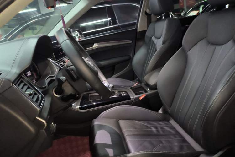 Used Audi Q5L 2022 40T Luxury Dynamic Model Left Front Seat