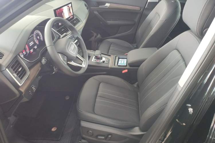 Used Audi Q5L 2022 Updated Version 40T Luxury Elegant Edition Left Front Seat