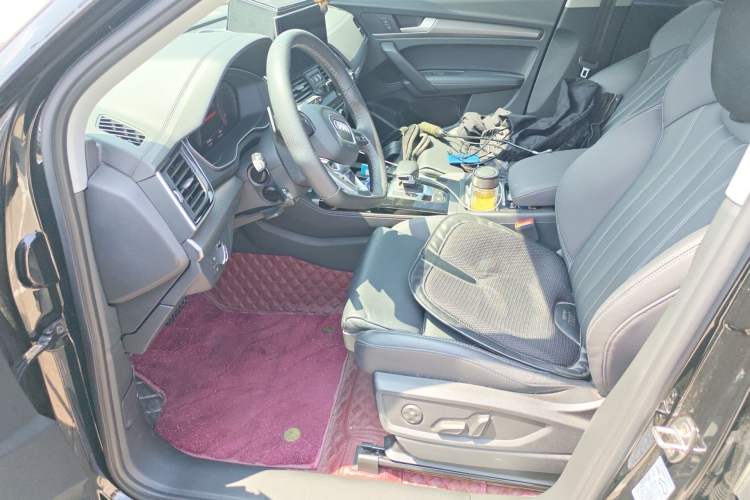 Used Audi Q5L 2022 45T Luxury Dynamic Model Left Front Seat