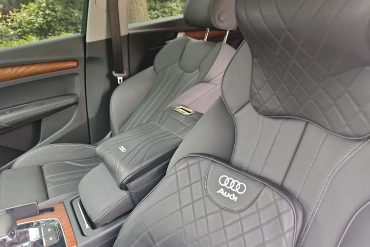 Used Audi Q5L 2022 Updated 40T Luxury Dynamic Edition Left Front Seat