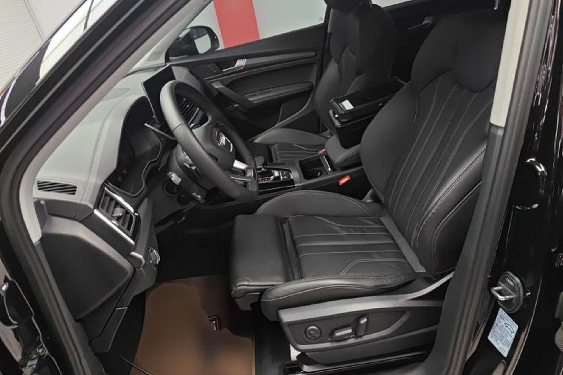 Used Audi Q5L 2022 Updated 45T Luxury Dynamic Version Left Front Seat