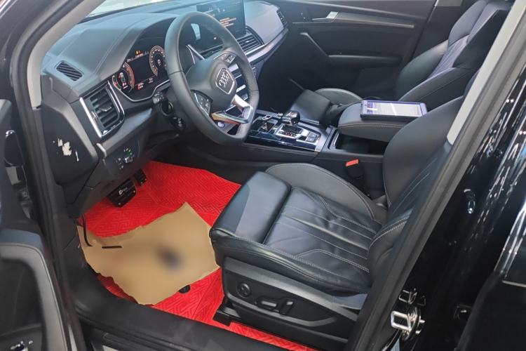 Used Audi Q5L 2022 40T Luxury Dynamic Model Left Front Seat