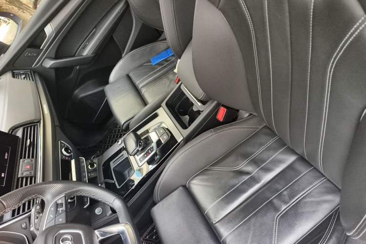 Used Audi Q5L 2022 45T Luxury Dynamic Model Left Front Seat