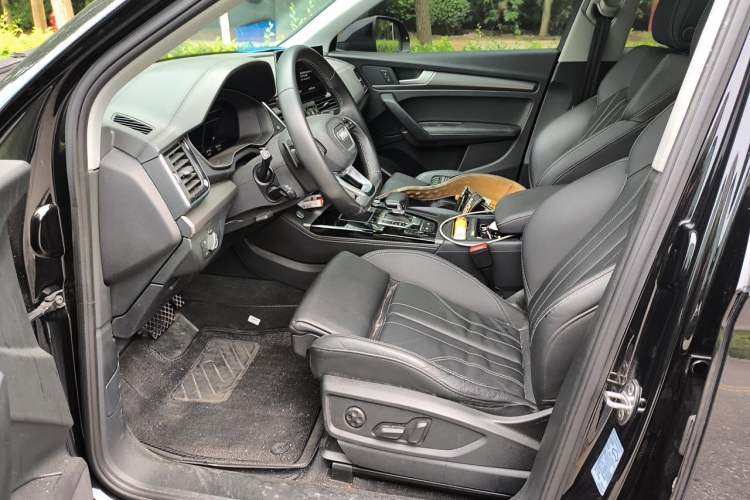 Used Audi Q5L 2022 Updated 40T Luxury Dynamic Edition Left Front Seat