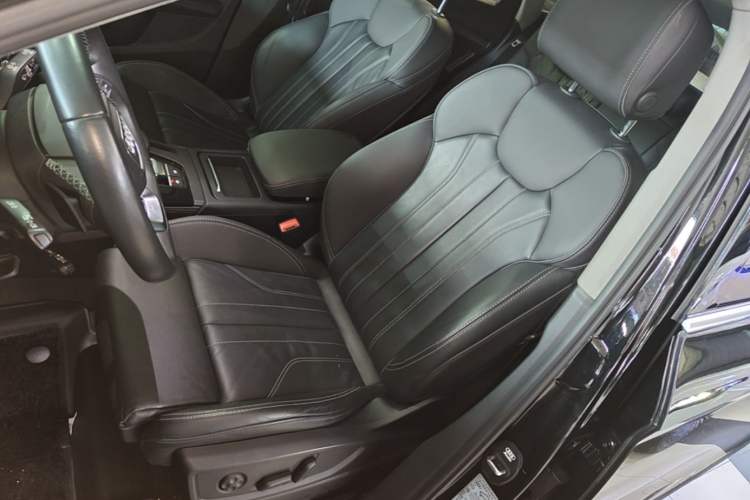 Used Audi Q5L 2022 Updated 40T Luxury Dynamic Edition Left Front Seat