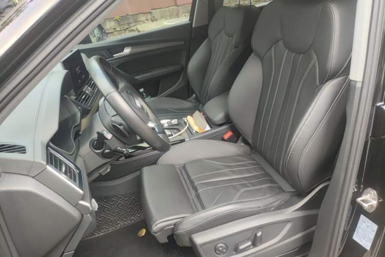 Used Audi Q5L 2022 Updated 40T Luxury Dynamic Edition Left Front Seat