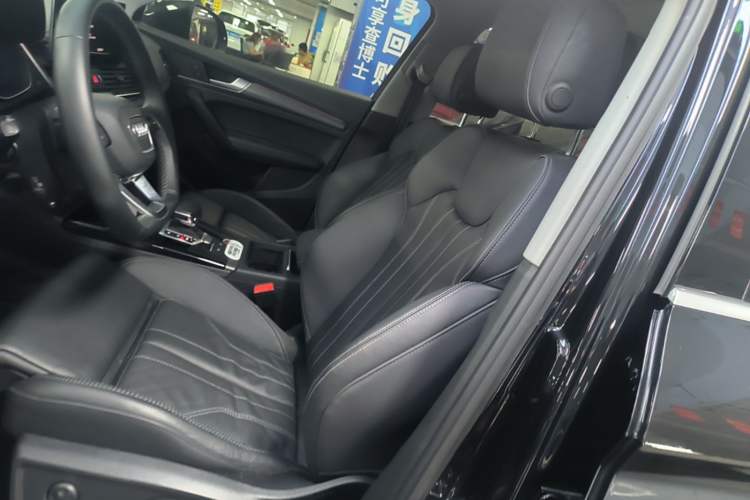 Used Audi Q5L 2022 Updated 40T Luxury Dynamic Edition Left Front Seat