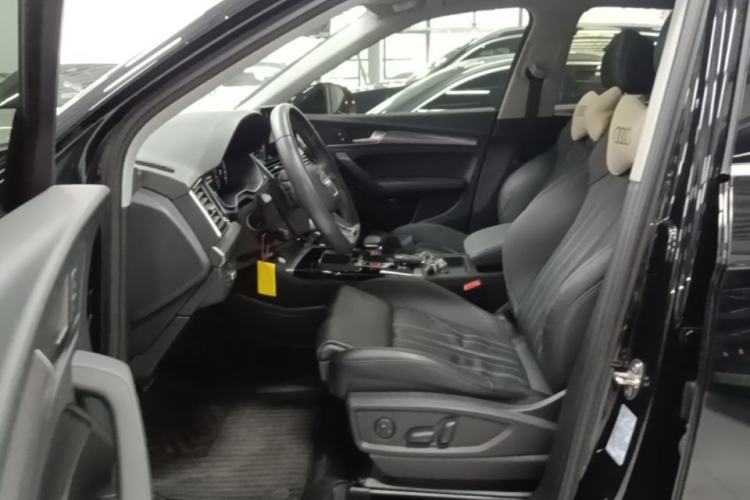 Used Audi Q5L 2022 40T Fashionable and Dynamic Model Left Front Seat