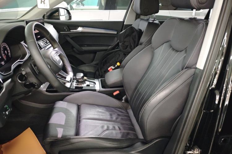 Used Audi Q5L 2022 40T Luxury Dynamic Model Left Front Seat