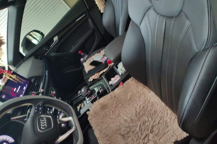Used Audi Q5L 2022 40T Fashionable and Dynamic Model Left Front Seat