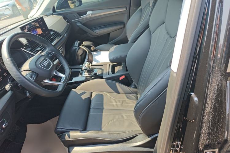 Used Audi Q5L 2022 Updated 45T Luxury Dynamic Version Left Front Seat