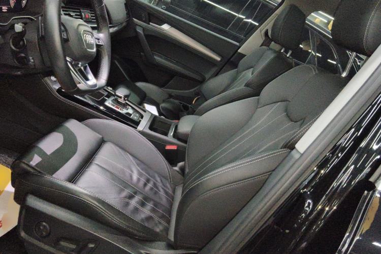 Used Audi Q5L 2022 40T Fashionable and Dynamic Model Left Front Seat