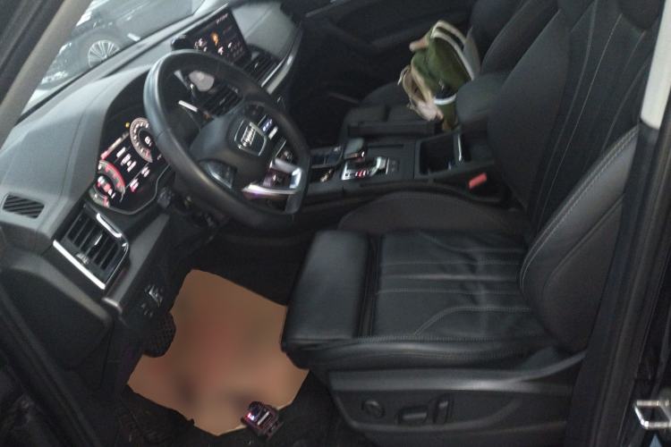 Used Audi Q5L 2022 40T Luxury Dynamic Model Left Front Seat