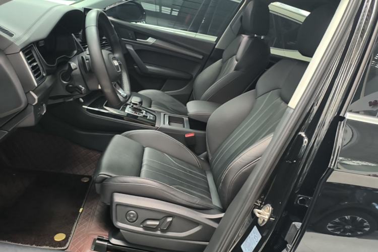 Used Audi Q5L 2022 40T Luxury Dynamic Model Left Front Seat