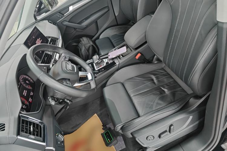 Used Audi Q5L 2022 40T Fashionable and Dynamic Model Left Front Seat