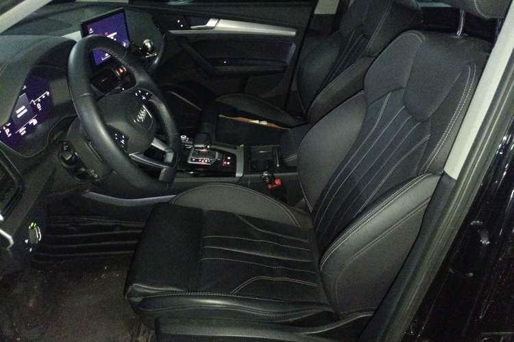 Used Audi Q5L 2022 40T Fashionable and Dynamic Model Left Front Seat