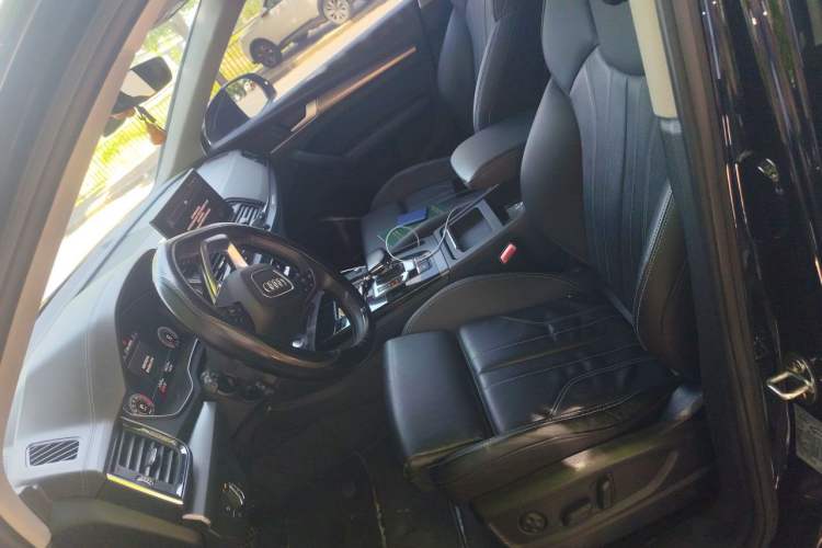 Used Audi Q5L 2022 40T Luxury Dynamic Model Left Front Seat