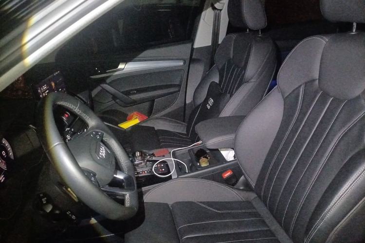 Used Audi Q5L 2022 40T Fashionable and Dynamic Model Left Front Seat