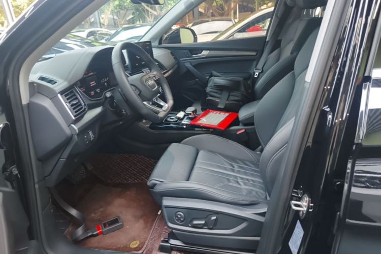 Used Audi Q5L 2022 Updated 45T Luxury Dynamic Version Left Front Seat