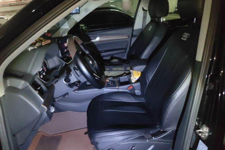 Used Audi Q5L 2022 45T Luxury Elegant Model Left Front Seat