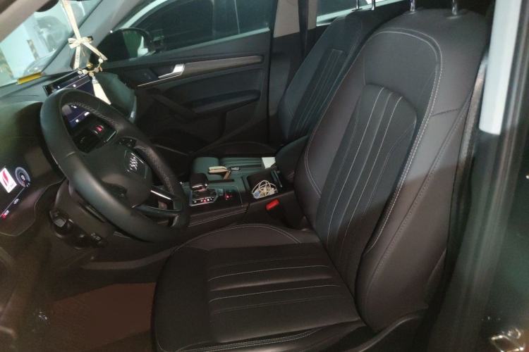 Used Audi Q5L 2022 40T Fashionable and Elegant Model Left Front Seat