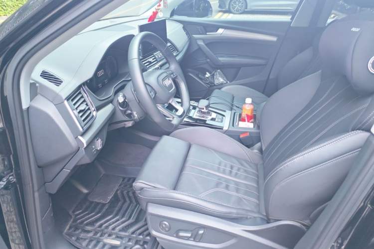 Used Audi Q5L 2022 40T Fashionable and Dynamic Model Left Front Seat