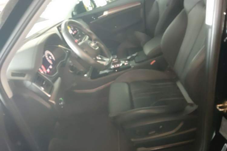 Used Audi Q5L 2022 Updated 40T Luxury Dynamic Edition Left Front Seat