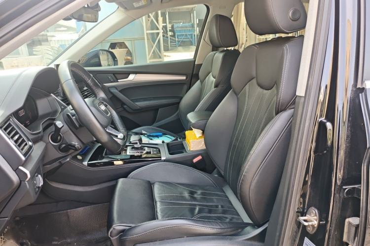 Used Audi Q5L 2022 40T Fashionable and Dynamic Model Left Front Seat