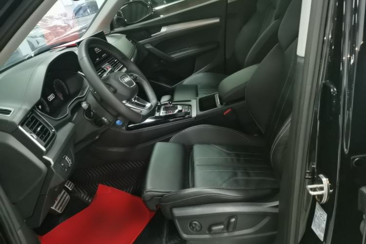 Used Audi Q5L 2022 40T Fashionable and Dynamic Model Left Front Seat