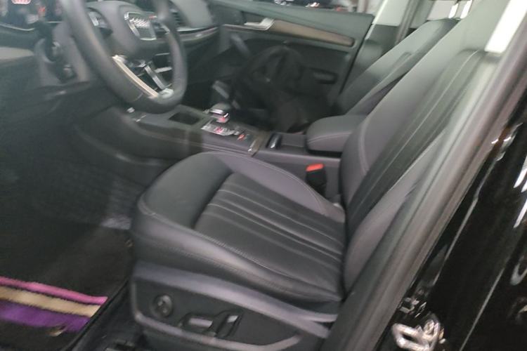 Used Audi Q5L 2022 Updated Version 45T Luxury Prestige Edition Left Front Seat
