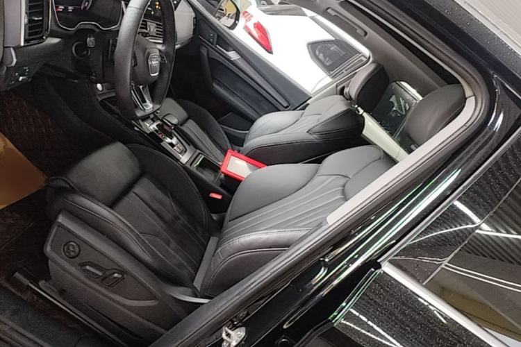 Used Audi Q5L 2022 45T Luxury Dynamic Model Left Front Seat