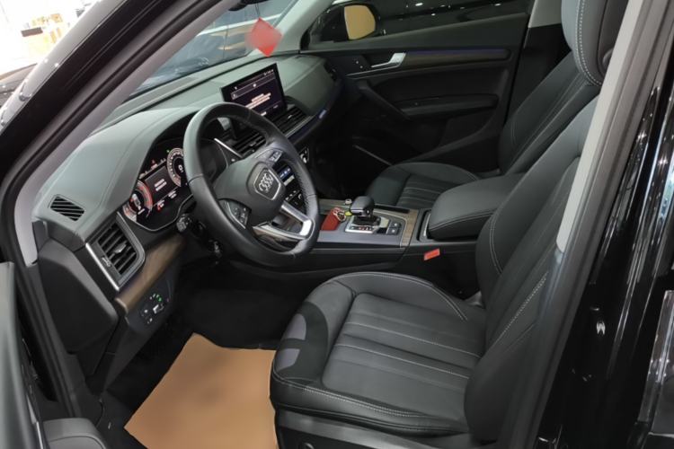 Used Audi Q5L 2022 Updated Version 40T Luxury Elegant Edition Left Front Seat