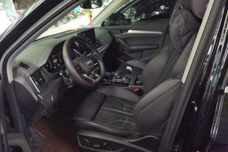 Used Audi Q5L 2022 40T Luxury Dynamic Model Left Front Seat