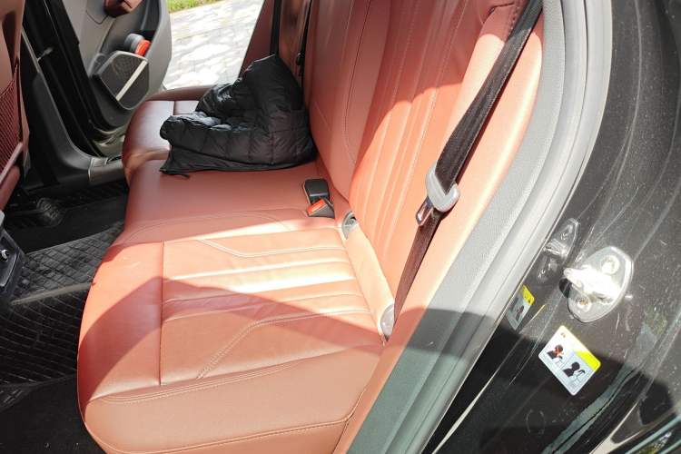 Used Audi Q5L 2022 Updated 45T Luxury Dynamic Version Left Rear Seat