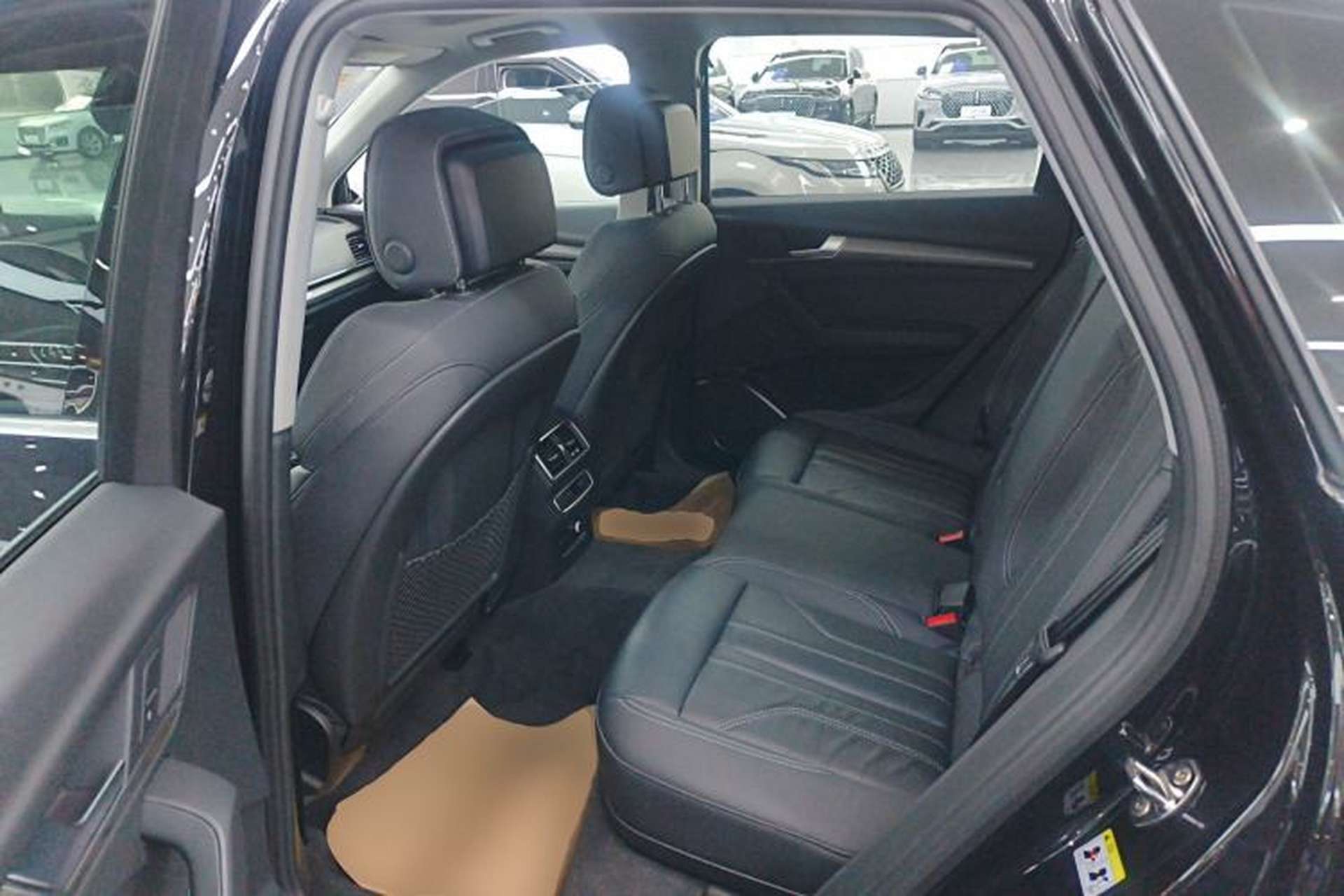 Used Audi Q5L 2022 Updated 40T Luxury Dynamic Edition Left Rear Seat